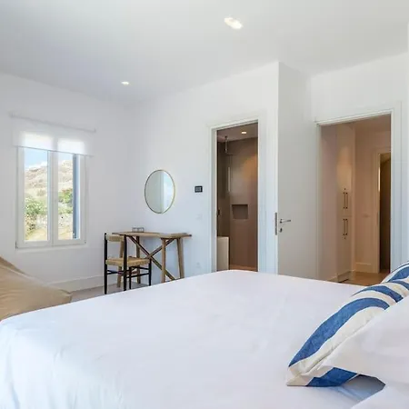 Villa Templo Y Mar Iv By Mykonos Mood