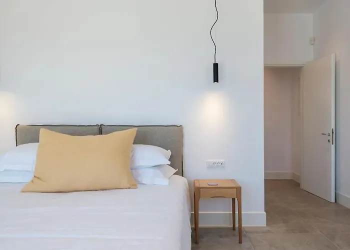 Templo Y Mar Iv By Mykonos Mood